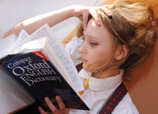 Jakiego języka uczą się w Czechach? Jakiego języka uczą się w Czechach?