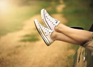 Co warto wozić ze sobą w samochodzie? Co warto wozić ze sobą w samochodzie?