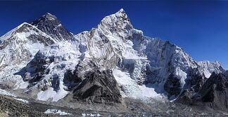 Ile obozów jest na Mount Everest?