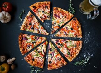 Ile kosztuje obiad w restauracji w Czechach?