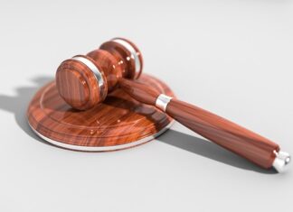 Jaka jest kara za nielegalne przekroczenie granicy? Jaka jest kara za nielegalne przekroczenie granicy?