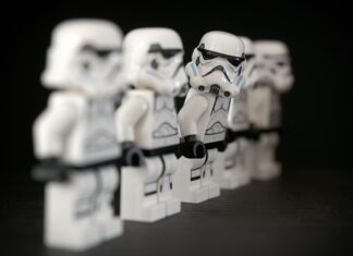 Czy policjant może palić na służbie? Czy policjant może palić na służbie?